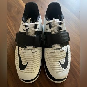 Nike Romaleos 3 size 6 women’s